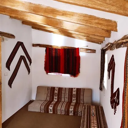 Wallpari Sonqo Hospedaje Medicina Temazcal Pisac Exterior photo
