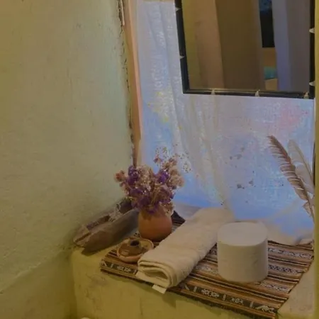 Wallpari Sonqo Hospedaje Medicina Temazcal Pisac Exterior photo